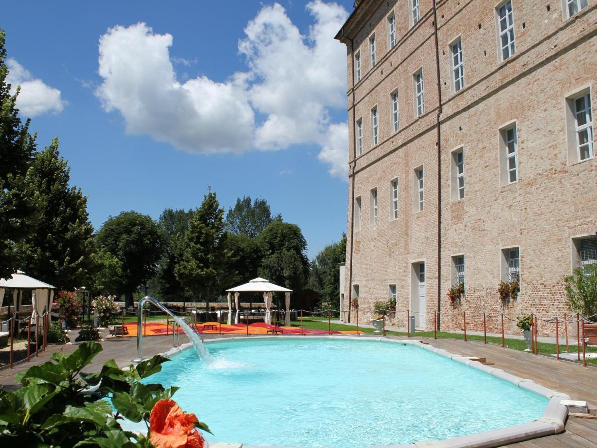 Montaldo Castle & Resort Montaldo Torinese Εξωτερικό φωτογραφία