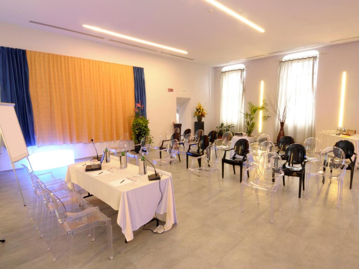 Montaldo Castle & Resort Montaldo Torinese Εξωτερικό φωτογραφία